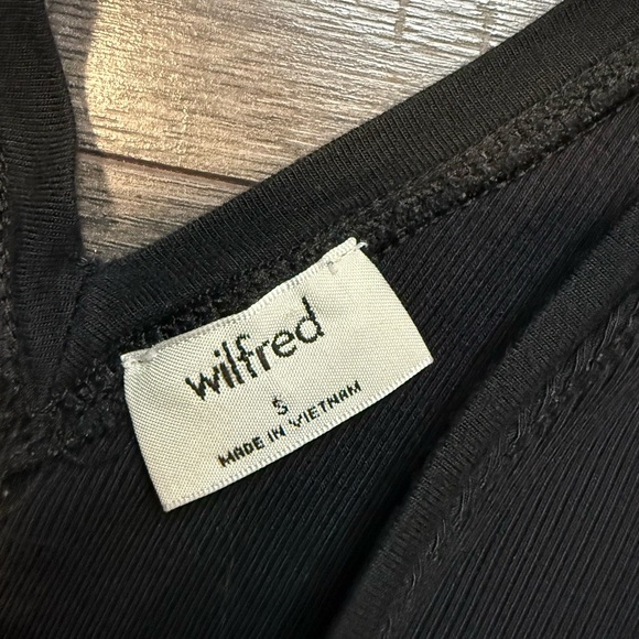 Wilfred | Plunge Bodysuit - Picture 3 of 4